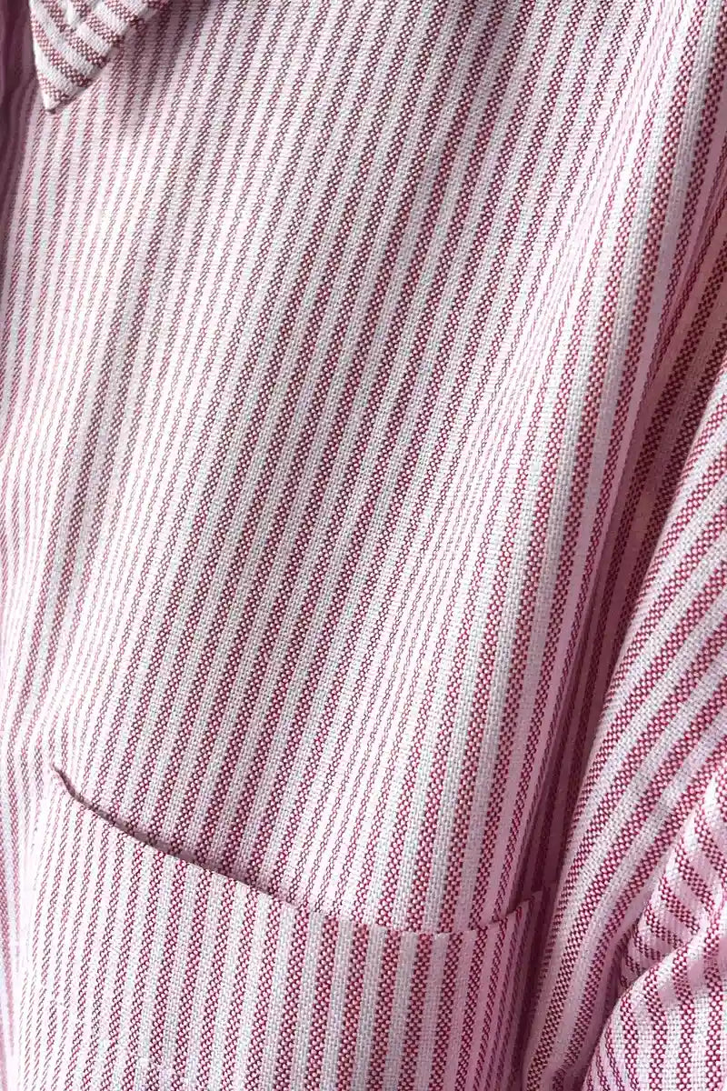 Chemise courte coton biologique rayé rouge détail matière