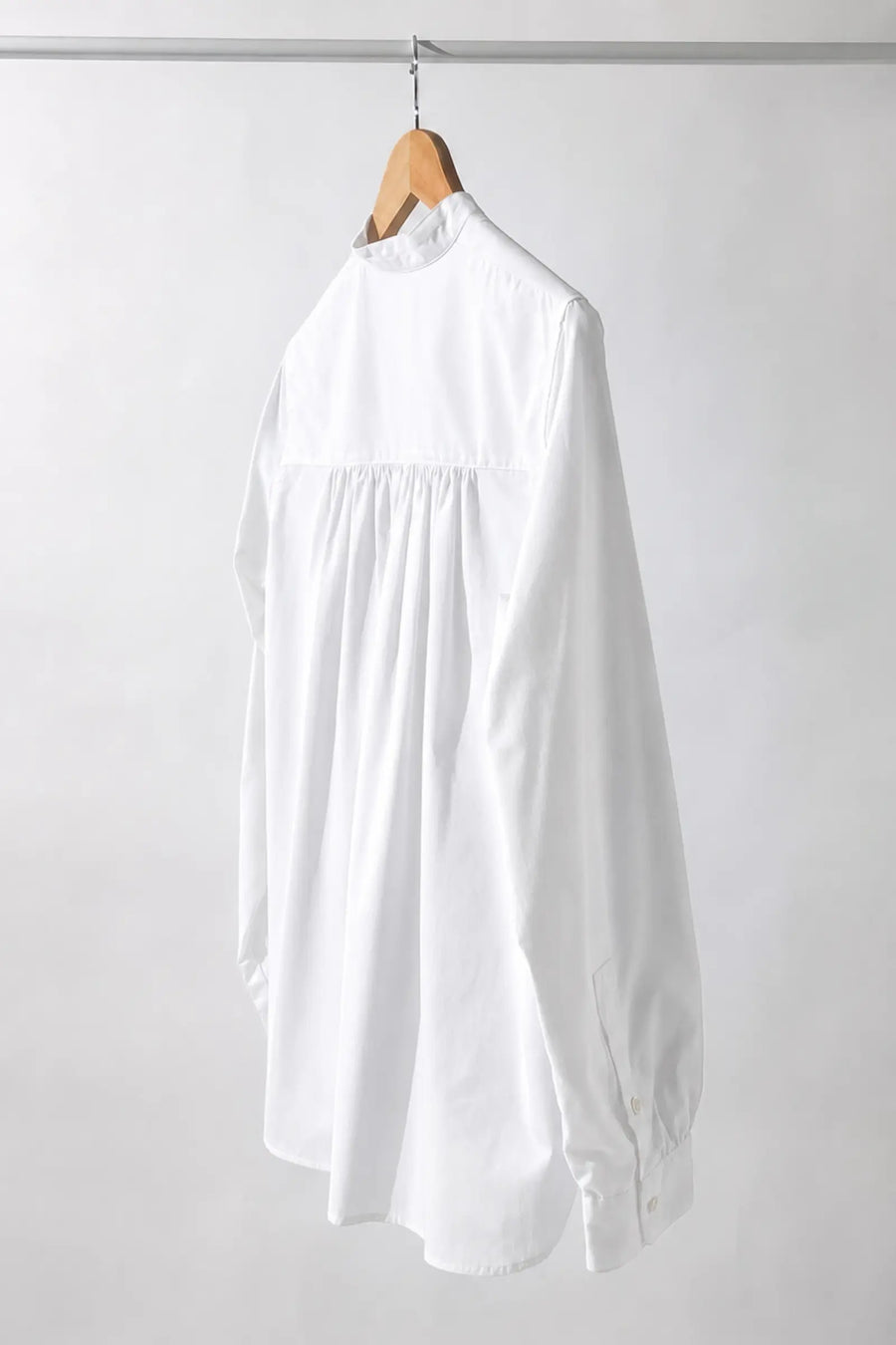 Chemises blanches