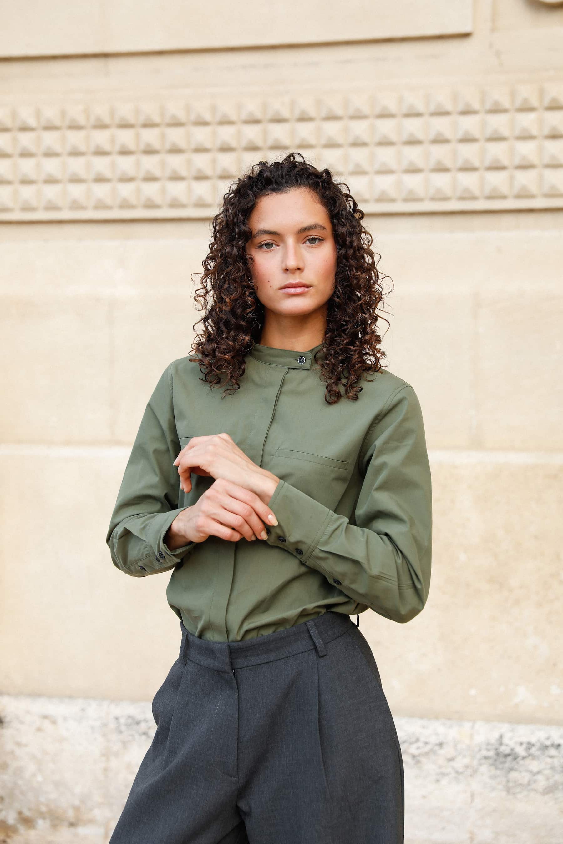 Chemise femme Ambre col officier en coton bio Huguet Paris