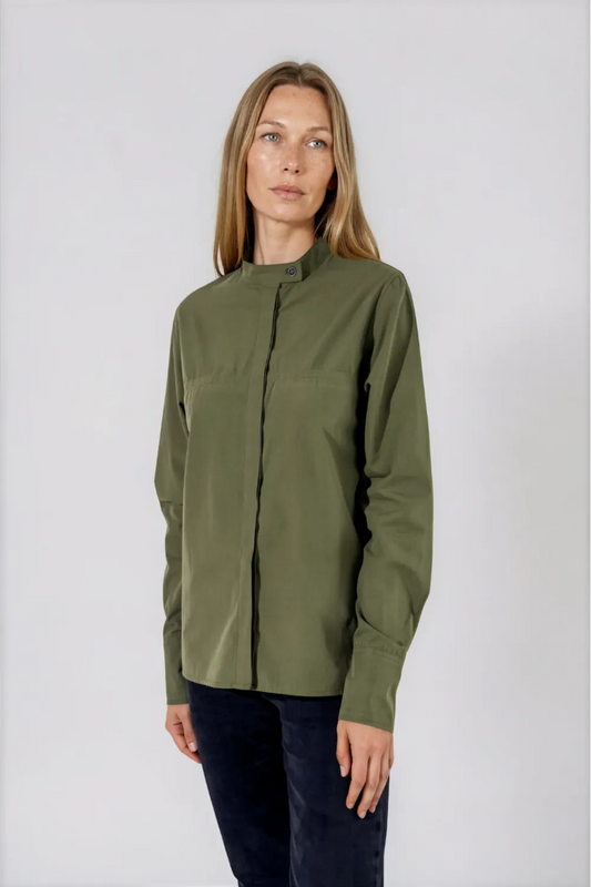 Chemise col officier kaki en popeline de coton - Ambre
