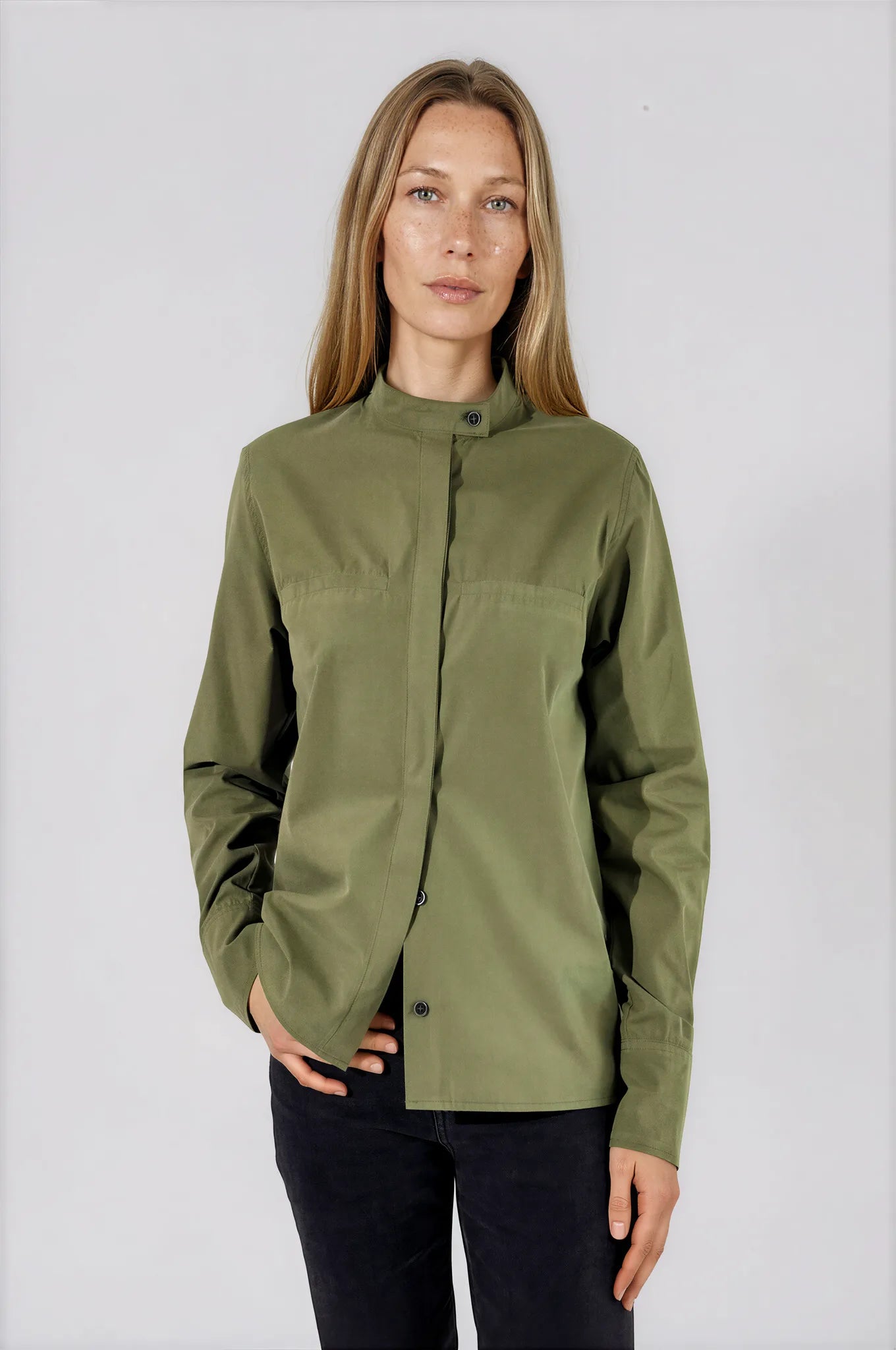 Chemise col officier kaki en popeline de coton - Ambre