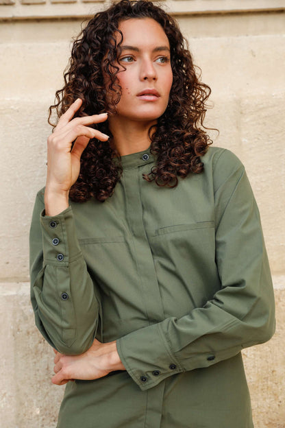 Chemise col officier en popeline de coton bio vert kaki - Ambre - Huguet Paris