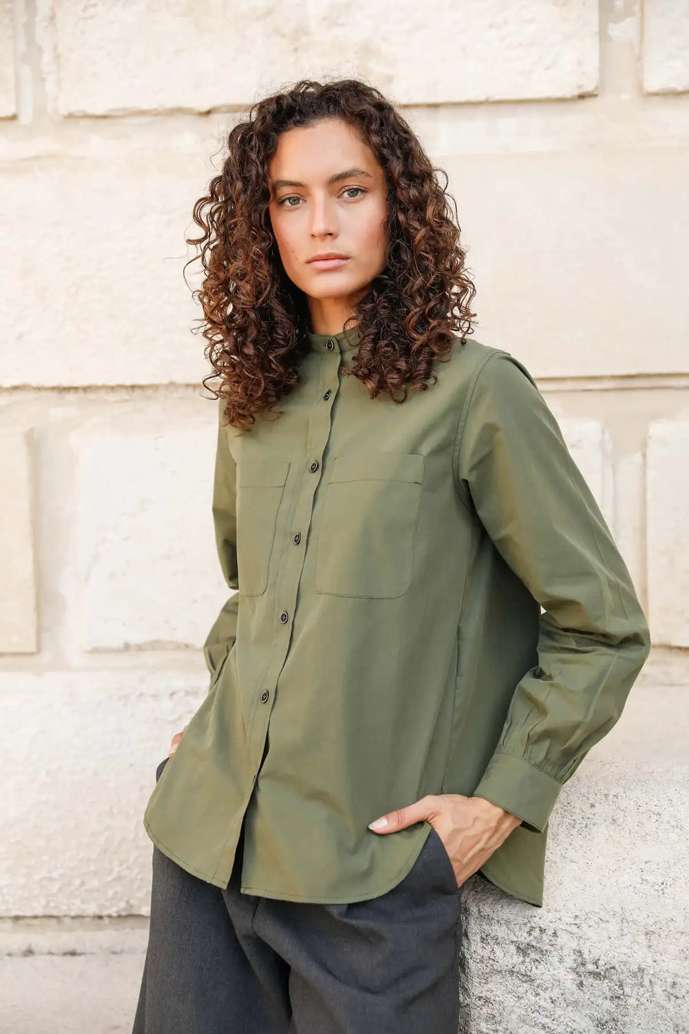 ORGANIC COTTON POPLIN SHIRT – SUZANNE - Military green