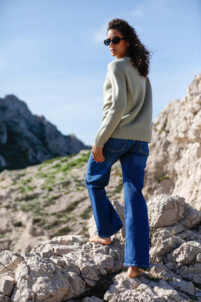 Pull femme col rond en laine mérinos extra fine vert amande 