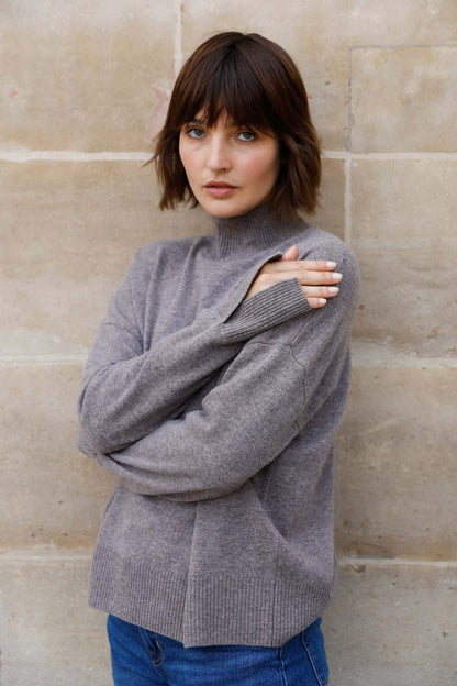 Pull col cheminée en laine mérinos extra fine taupe - Lana - Huguet Paris