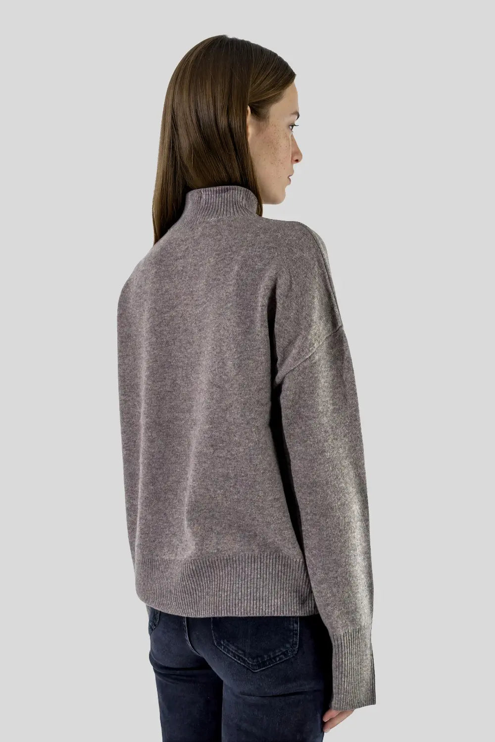 Pull col cheminée en laine mérinos taupe - Lana
